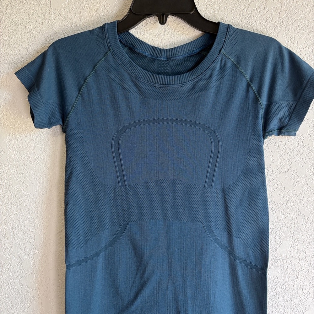 Seamless Blue Active Tee